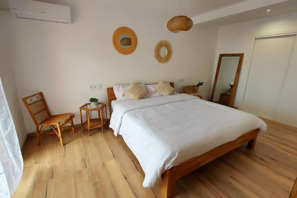 El Alema I. Apartamento De Diseno En Gandia. Apartman Kültér fotó